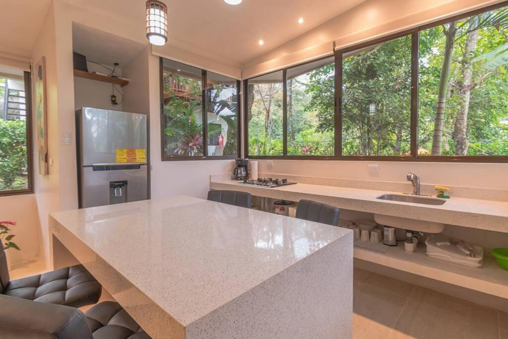 Surfside Apartments - Mal Pais Malpais Bagian luar foto