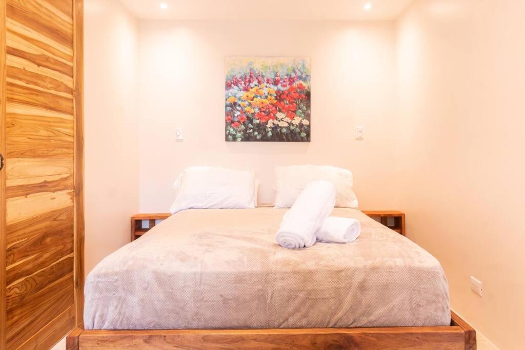 Surfside Apartments - Mal Pais Malpais Bagian luar foto