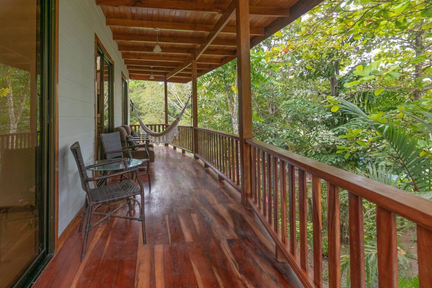 Surfside Apartments - Mal Pais Malpais Bagian luar foto